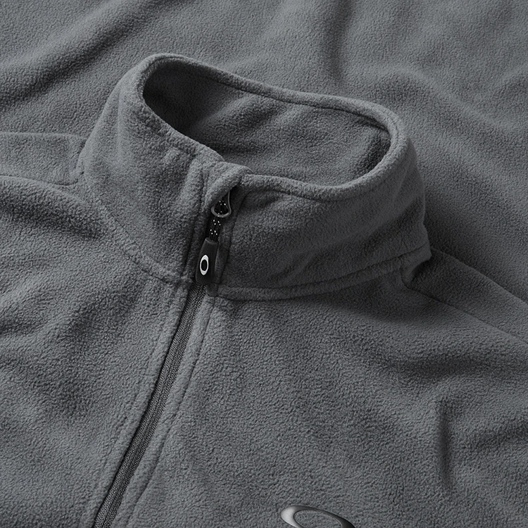 Oakley Maple Ridge 1/2 Zip Fleece Golf Pullover 4 Oakley Maple Ridge 1/2 Zip Fleece Golf Pullover - Image 2